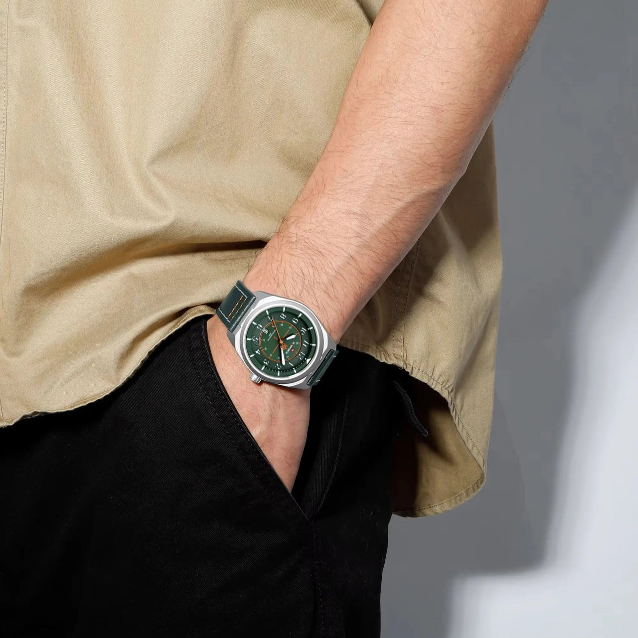 Relógio Masculino Naviforce NF9281L Quartzo Couro Legítimo Luxo