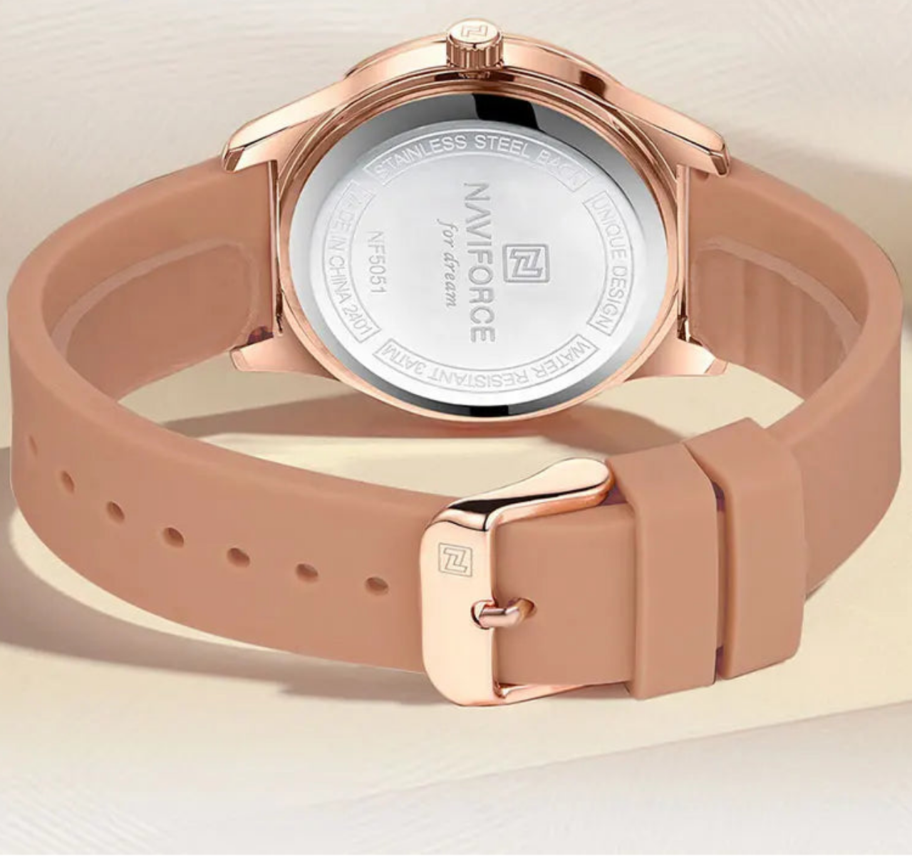 Relógio Feminino NAVIFORCE NF5051 Quartz Silicone 36 mm
